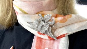 How To Wear A Brooch