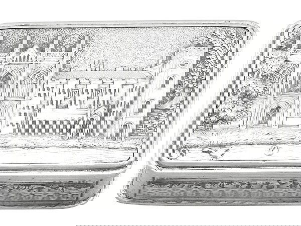castle top silver case