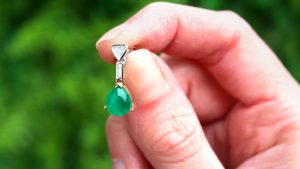 What Is a Trillion Cut Diamond?