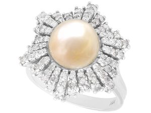 Cultured Pearls vs Natural Pearls