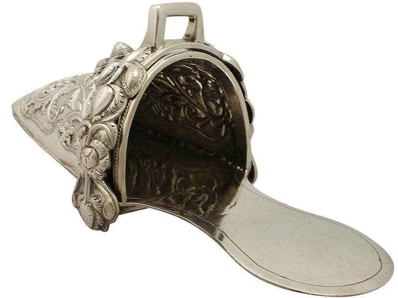 silver stirrup