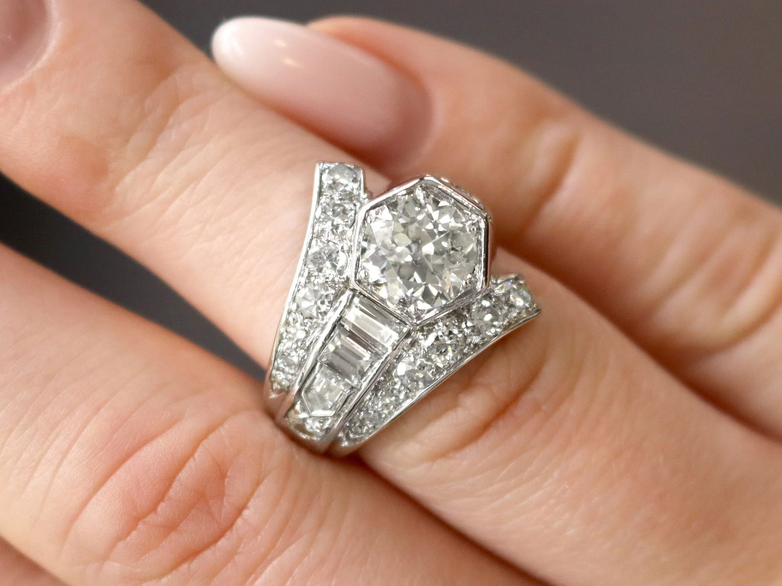 Art Deco diamond ring 