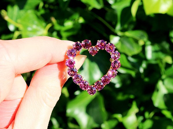 January birthstone garnet brooch 