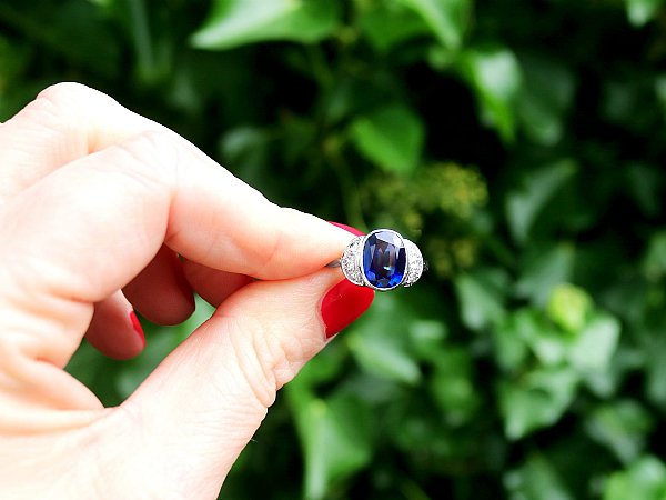 Why Choose a Blue Engagement Ring?