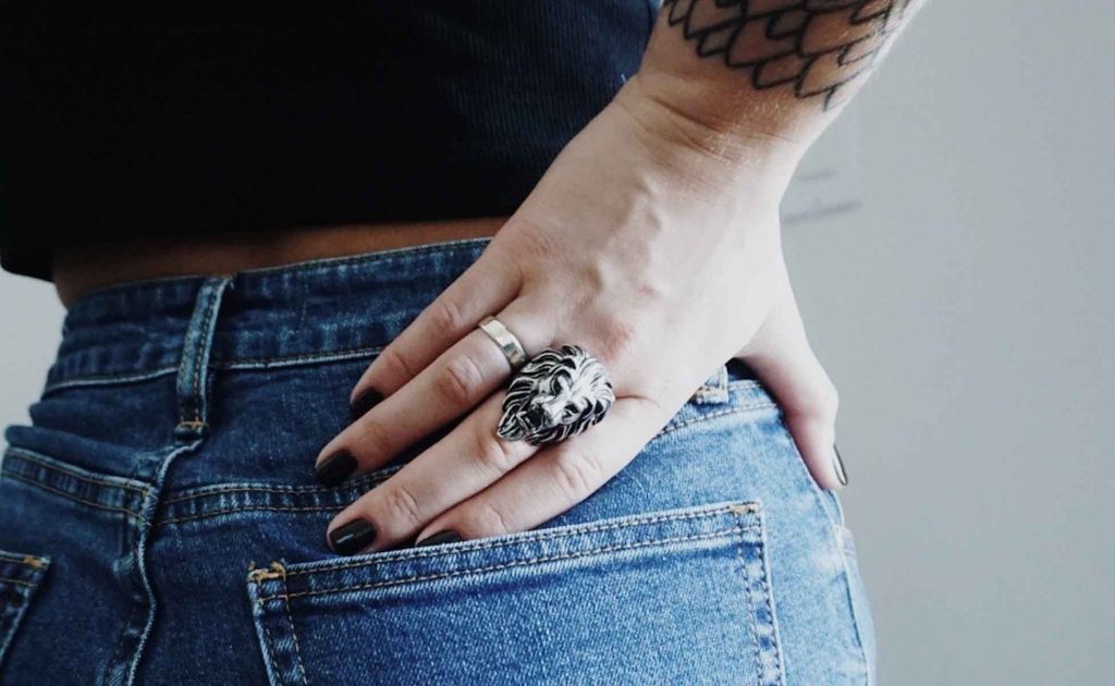 large ladies ring