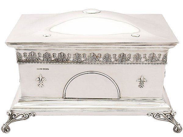 engagement ring storage