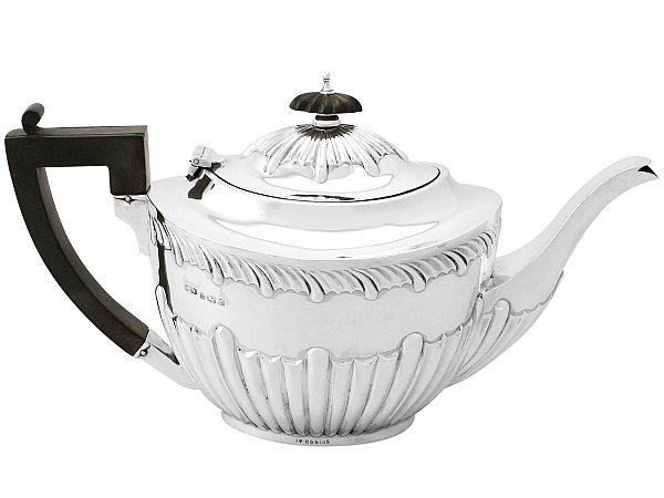 Fluted Spout