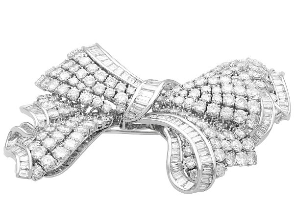 Diamond brooch