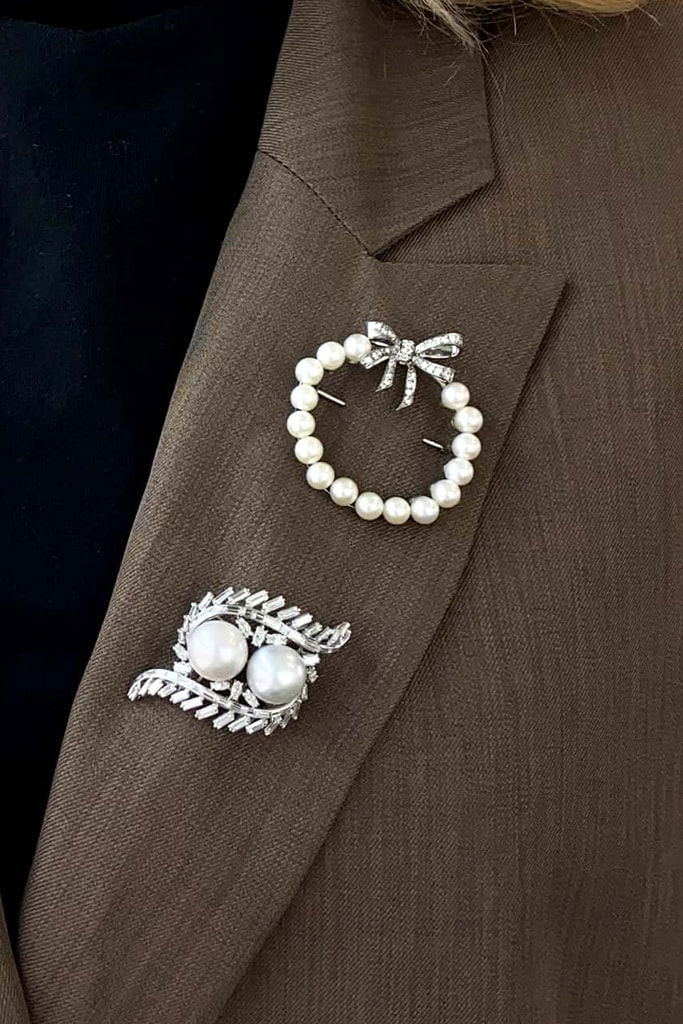 wearing antique brooches