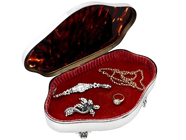 Antique jewellery boxes