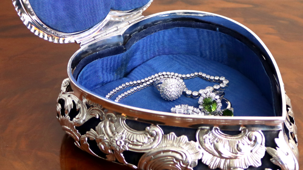 trinket box