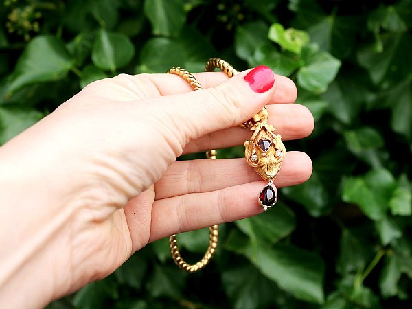 yellow snake necklace 