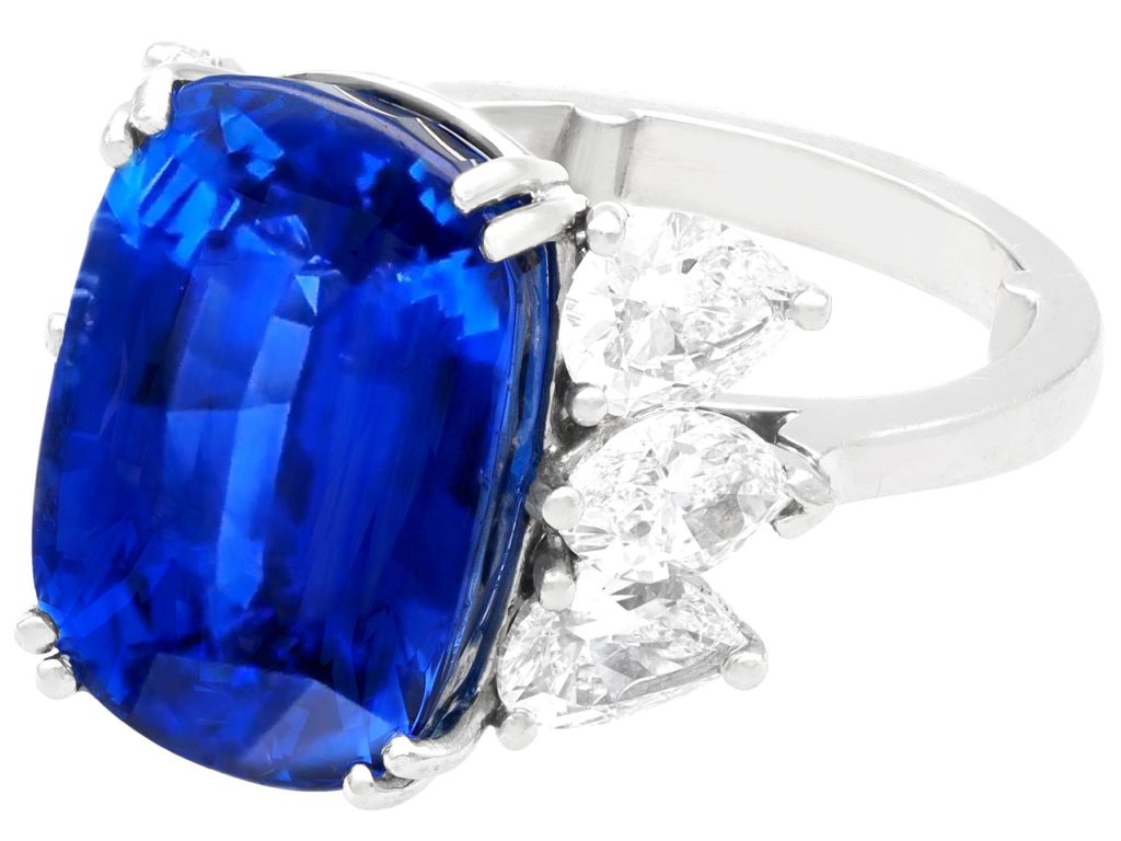 Cushion Cut Engagement Ring
