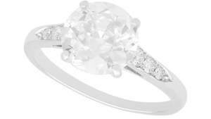 diamond solitaire ring