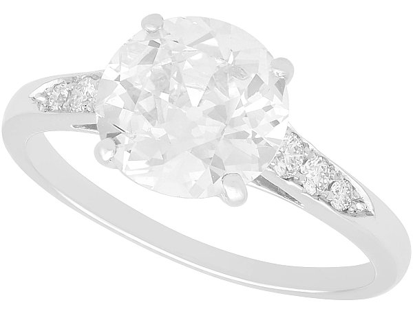 diamond and platinum engagement ring 