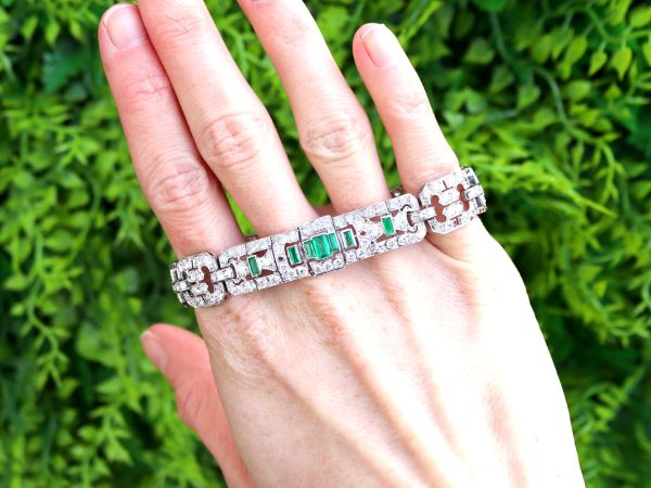 emerald and diamond bracelet 